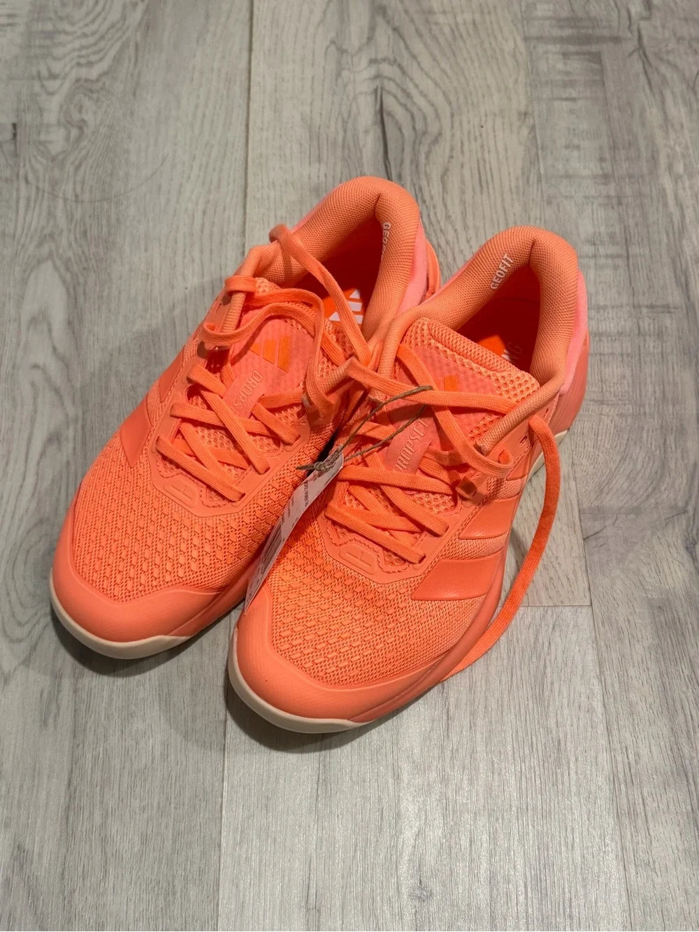 adidas Dropset 4 sz 8 Women's Bright Orange Athletic Sneakers
